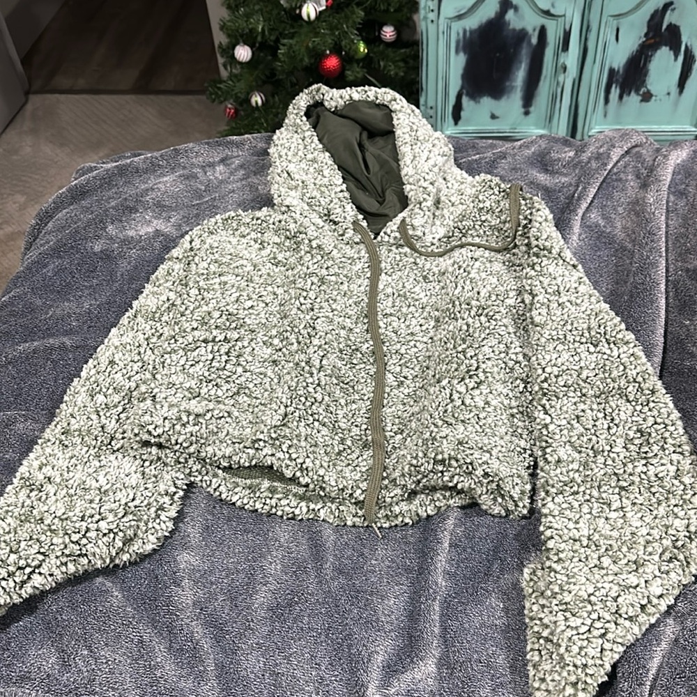 Wild Fable Crop Sweatshirt
